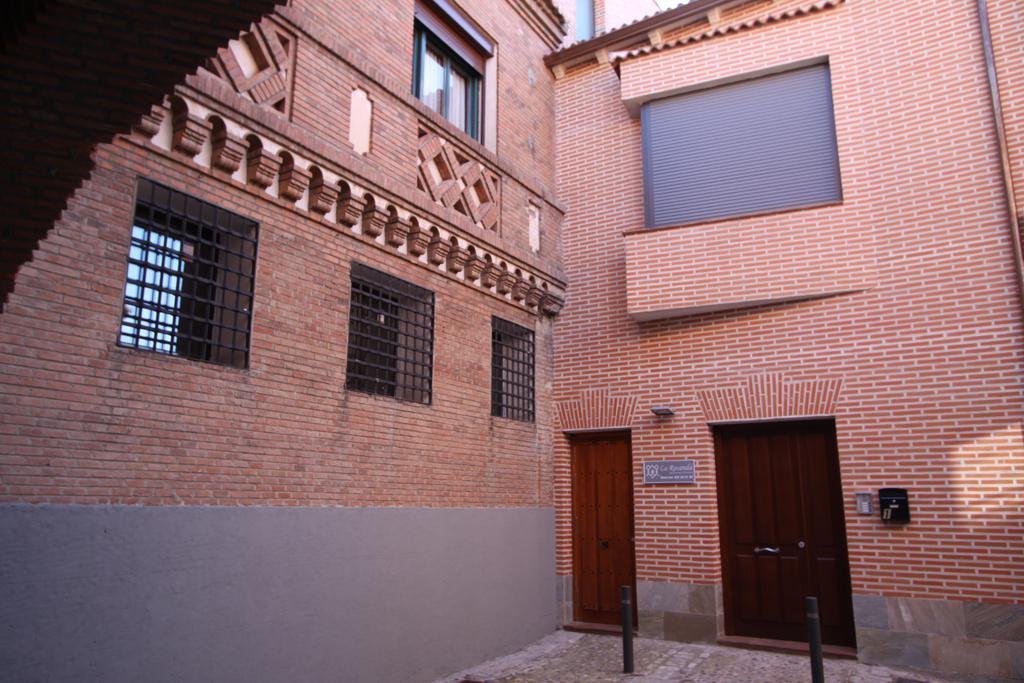 Apartamentos La Rocanda Coca Exterior photo